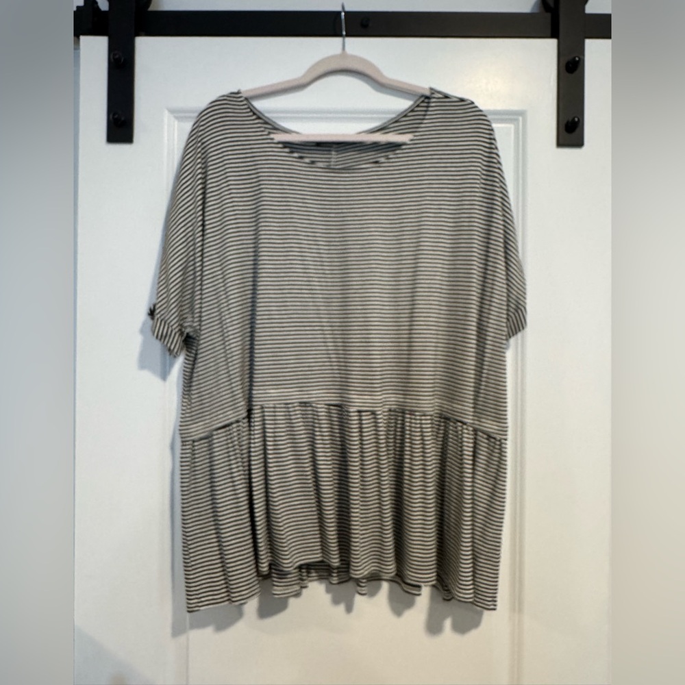 Chris & Carol Black and White Striped Peplum Tunic